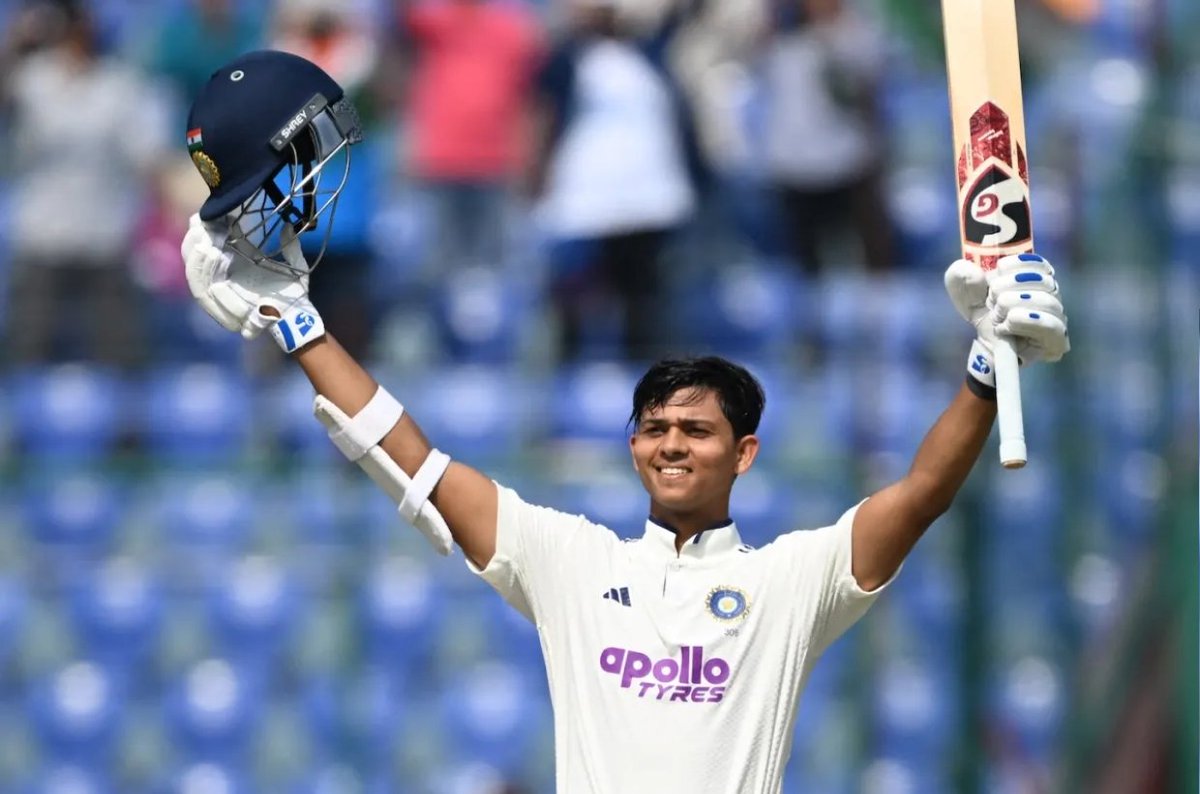 imArshit's tweet photo. @CricCrazyJohns Yashasvi Jaiswal has been in great form, and in Delhi, he’s likely to score 230-240 runs in the first innings. 

#IMDvsWI #TeamIndia https://t.co/PcJp73O9SK