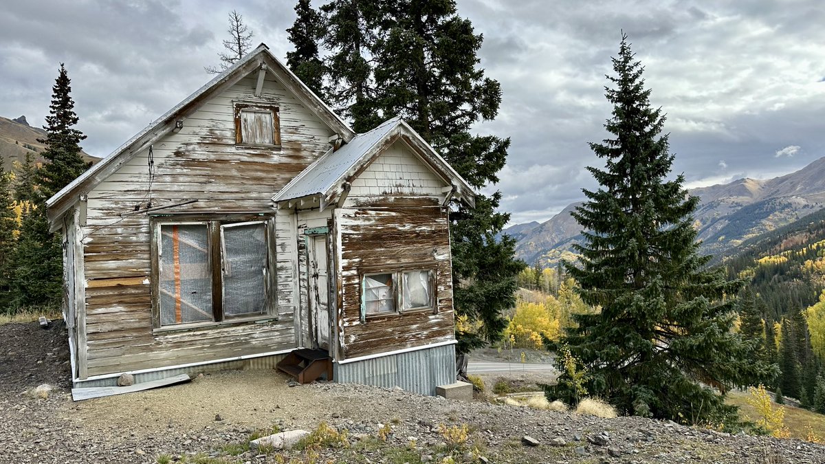 davidwattsjr's tweet image. Old miner’s cabin in the San Juan Mountains of Colorado. iPhone 14 Pro Max.