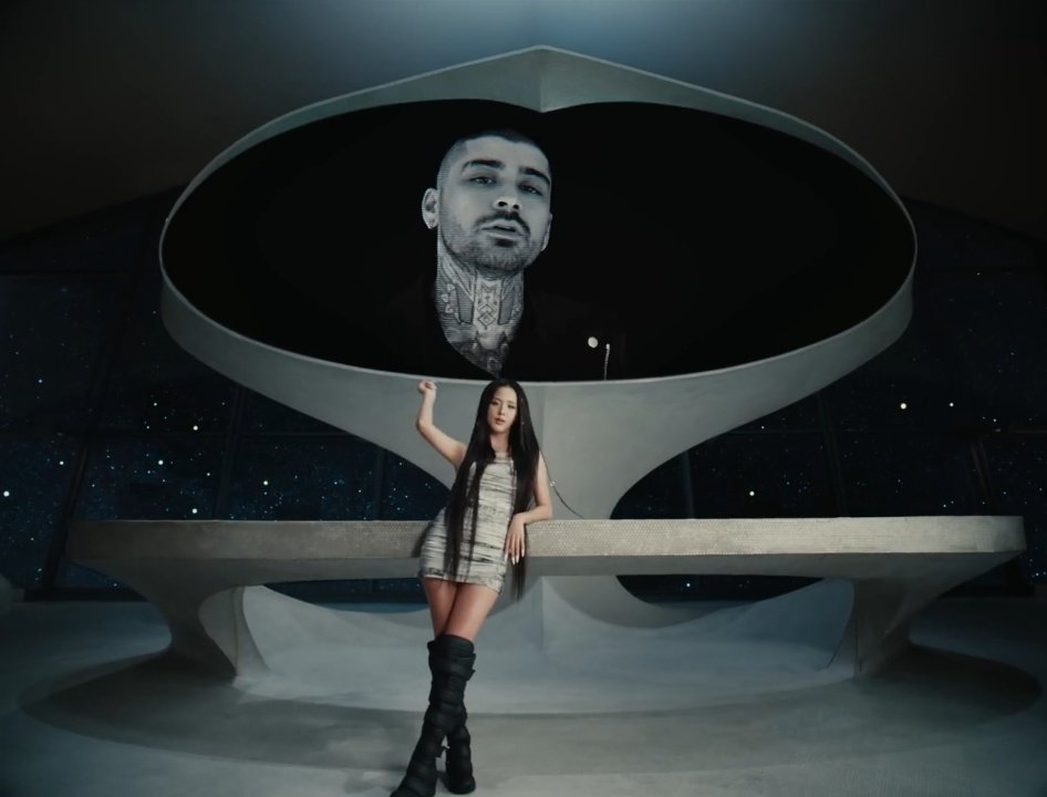 “EYES CLOSED” by #JISOO and Zayn music video has now surpassed 6M views and 1.2M likes on YouTube in 12 hours 48 minutes.