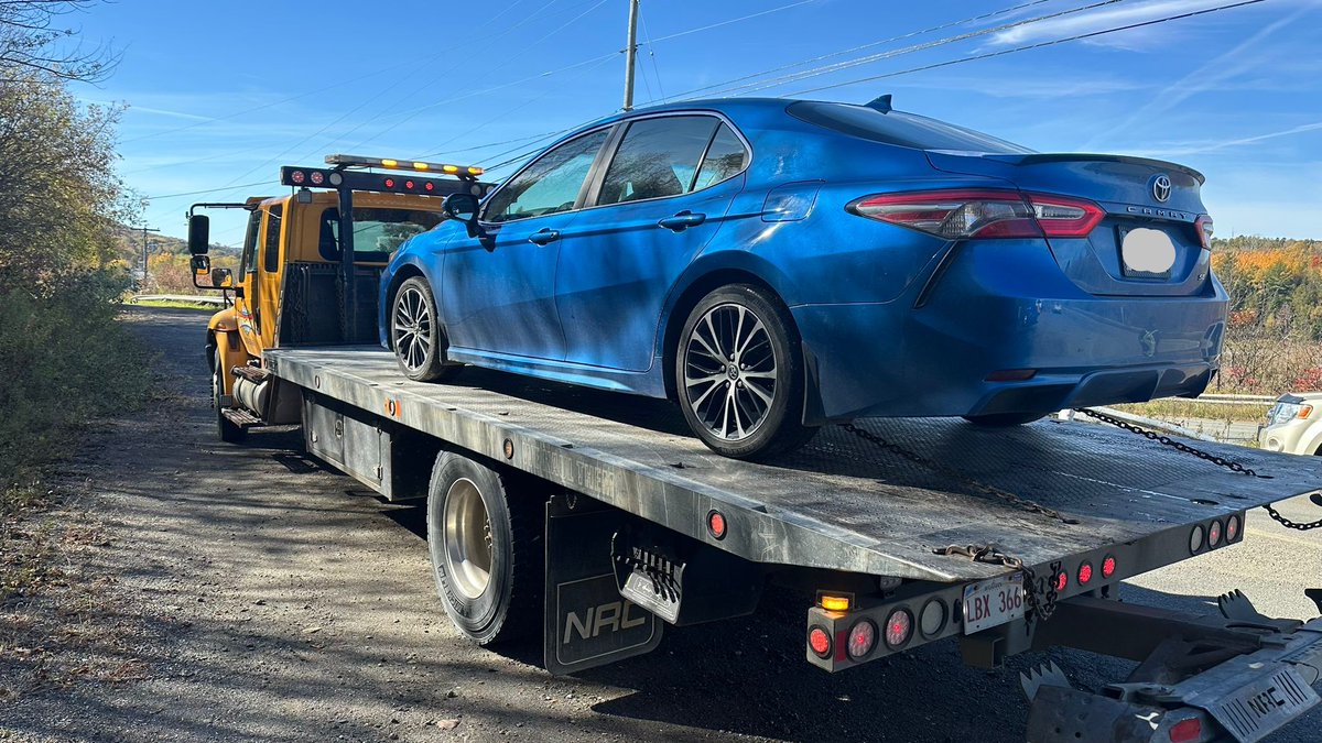 RCMPNB's tweet photo. Today, this vehicle was stopped by the #RCMPNBTrafficUnit for travelling 110 km/hr in a 50km/hr zone near #Florenceville. The driver was issued a $604.50 fine, and the vehicle was impounded for 7 days at the owner’s expense. #SlowDownNB https://t.co/6Y7k0eaawB