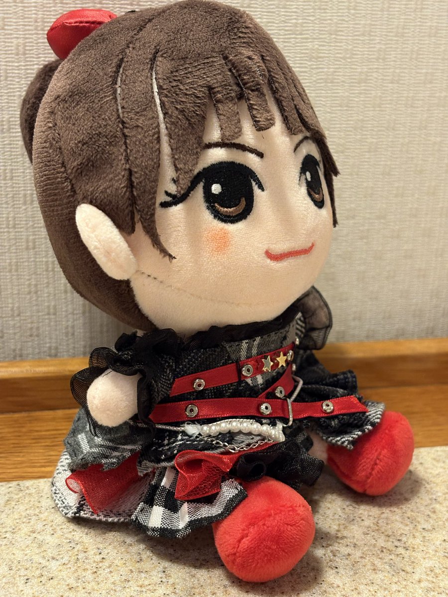 ozora0212_CT's tweet photo. 横浜の新衣装が好きすぎて、かわぬいことみにも着てもらいました！

名古屋までに間に合った！と思ってたけどもしかして明日もう衣装違う！！？！？笑笑

#立花琴未　#ことみん家
#CANDYTUNE #きゃんちゅー https://t.co/4UWSVerDEP