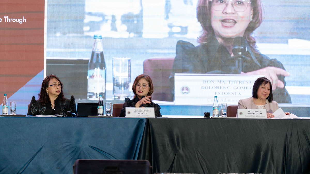SCPh_PIO's tweet image. #SupremeCourt Associate Justice Ramon Paul L. Hernando urged judges nationwide to act with courage in resolving cases before them even when facing political pressure, personal risk or discomfort.
Speaking as keynote speaker at the Philippine Judges Association (PJA) National…