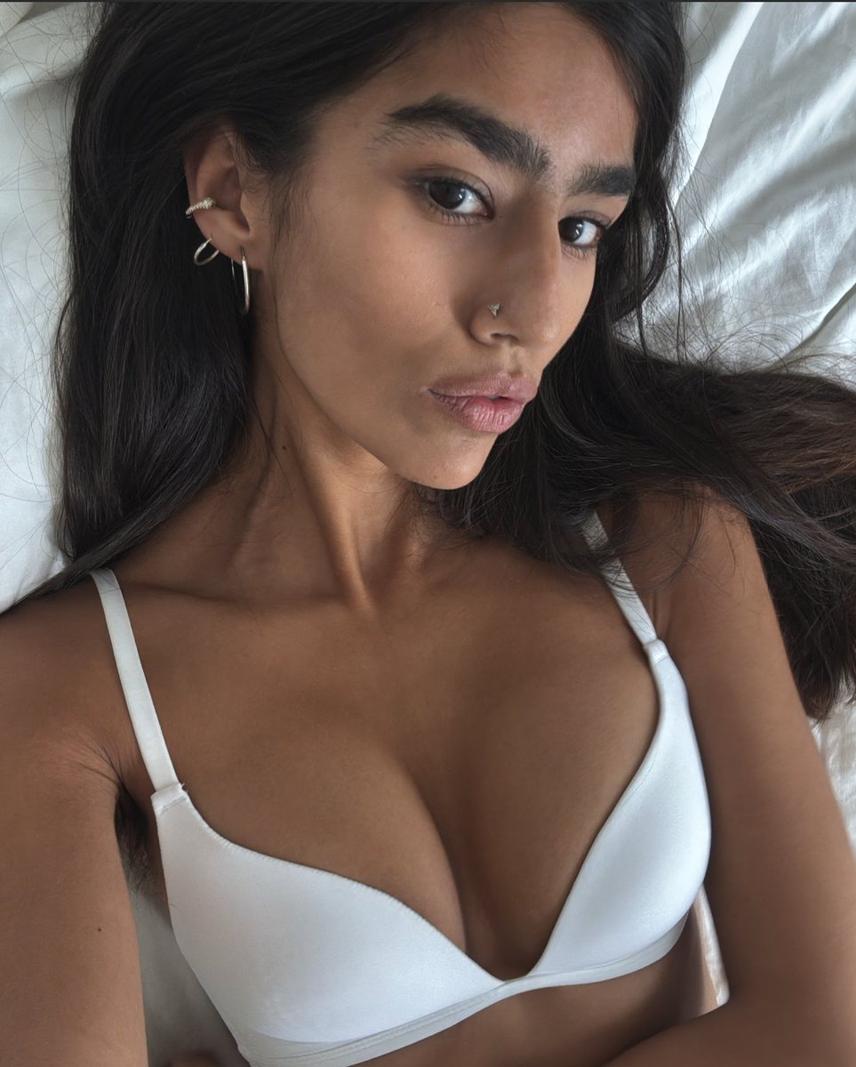 Faqat Ketrin Denevning erotik fotosuratlari