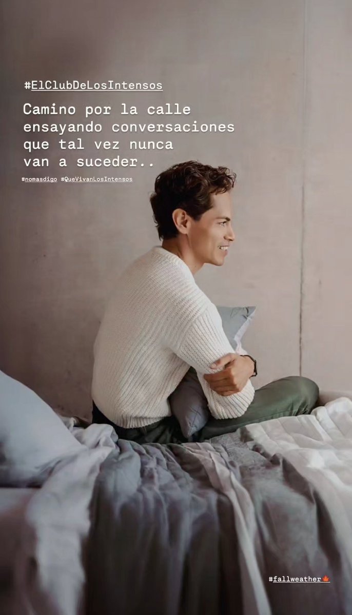 #ElClubDeLosIntensos
Camino por la calle ensayando conversaciones que tal vez nunca 
van a suceder...
#QueVivanLosIntensos
