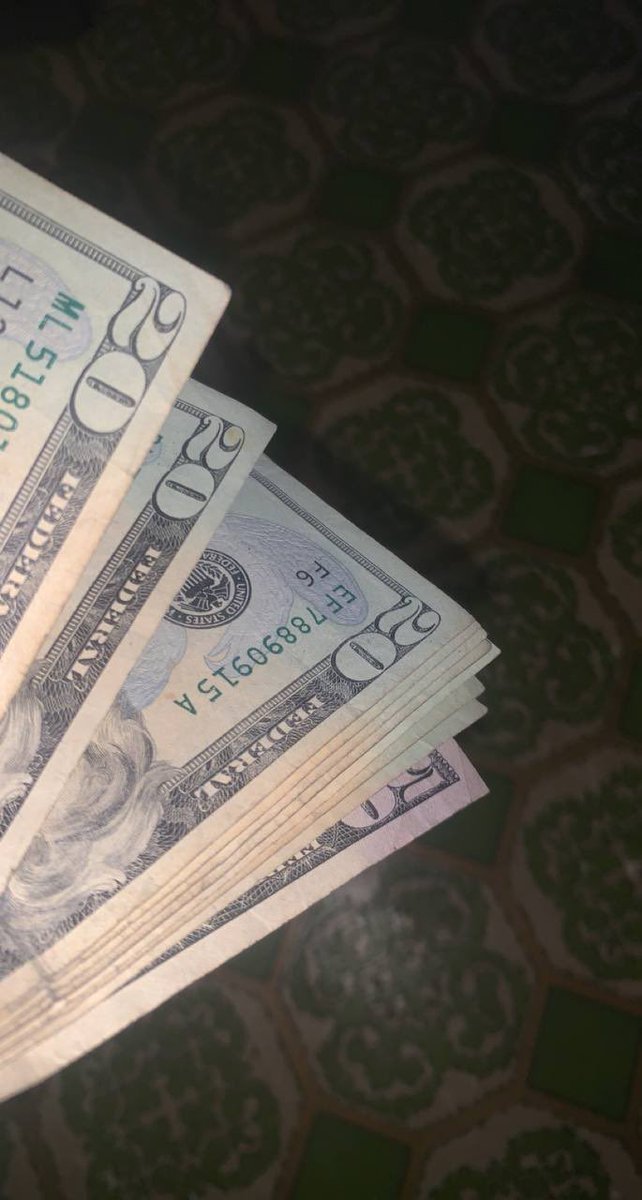 It’s just bout trustworthy business . You keep 💯 loyal we gon count these bands. This how shits keeps popping on the field when yo keep it fr with plugs 🔌