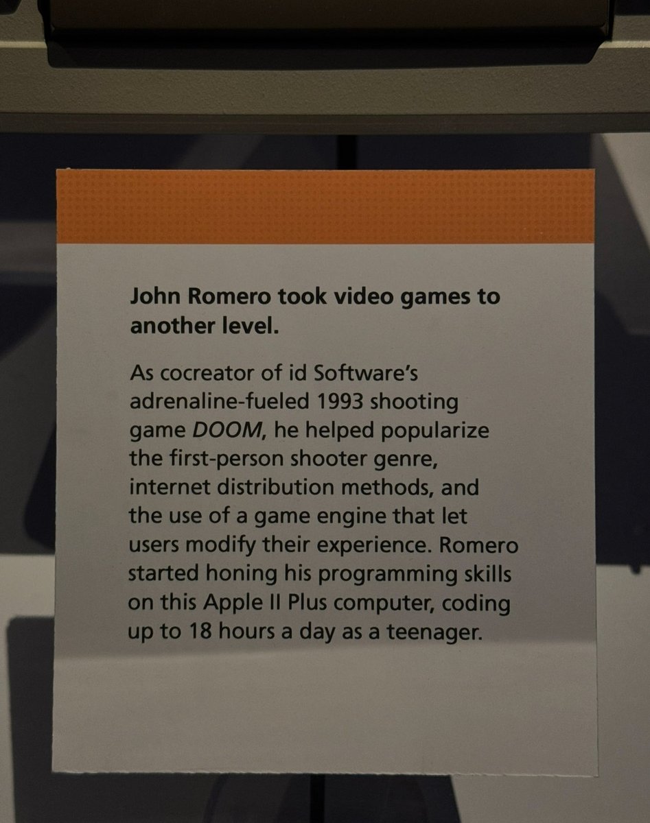 romerogamesltd's tweet image. A little throwback to our visit to the Strong Museum of Play! 💾

They had John @romero’s original Apple II on display. Incredible to see it again, and such an honour to know it’s been memorialised!

#DOOM #Quake #Wolfenstein #johnromero