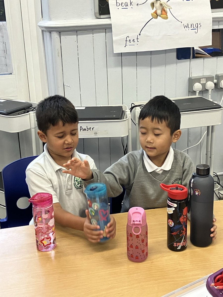 ManorParkSchSM1's tweet image. Year 1 learnt about sensory loss this week! We took part in a series of challenges with our eyes closed to see how difficult it was. We discovered that some challenges like ordering weights were still possible but sorting items by colour wasn’t! 🧑‍🔬#WeAreLEO #MPPAscience