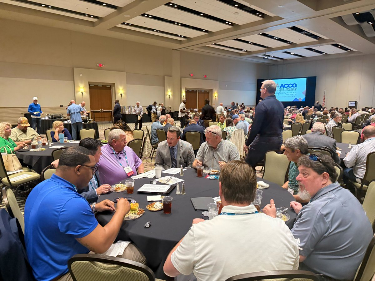 LtGovJonesGA's tweet image. Great to join the 2025 Legislative Leadership Conference for @GACounty to discuss workforce, public safety, and the importance of strong state–county partnerships. Together, we’re moving Georgia forward. #gapol