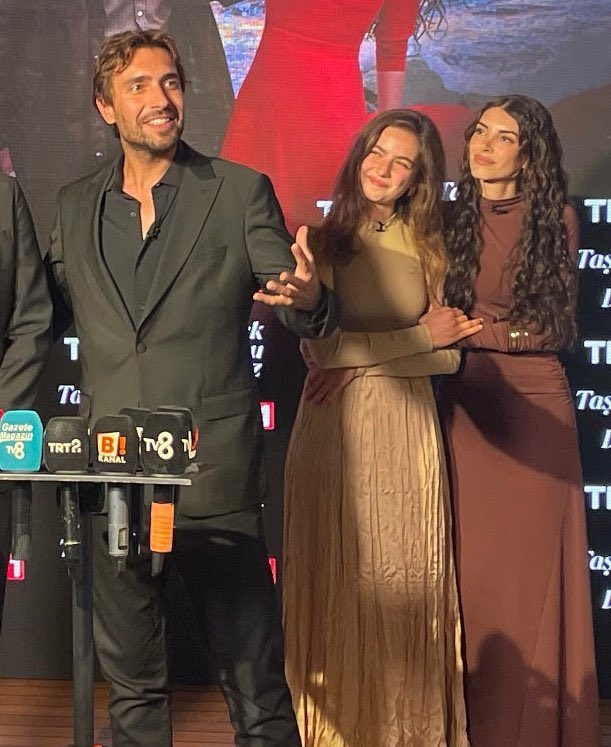 Yaa ne tatlı bir an 
#TaşacakBuDeniz