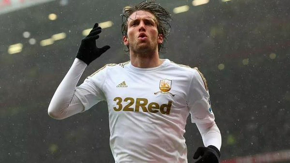 Olvidarte de Michu. What a player.
