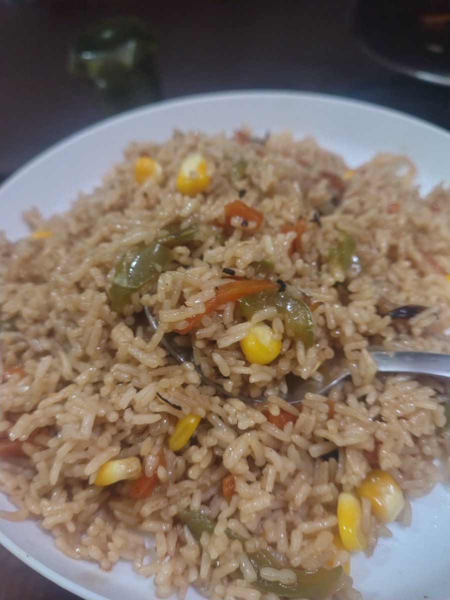 data_dreamer7's tweet image. Tried takikomi gohan

btw sore wa gohan mizu to yasai desu