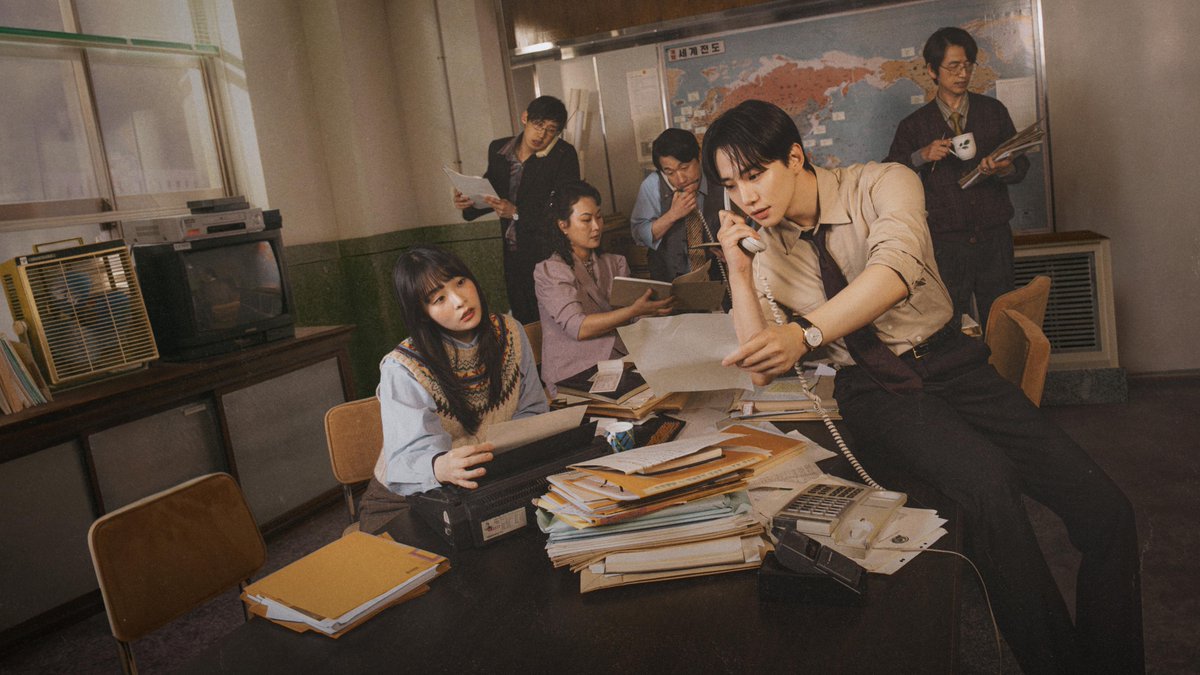 NetflixJP's tweet photo. ◆配信開始
Netflixシリーズ『テプン商事』（韓国）

イ・ジュノ（2PM）出演

1997年に起きた「IMF危機」

経済危機のなか翻弄される
中小企業の人々と社長・テプンの姿を描く
成長ストーリー。

#テプン商事 https://t.co/cg9NUcSY4k