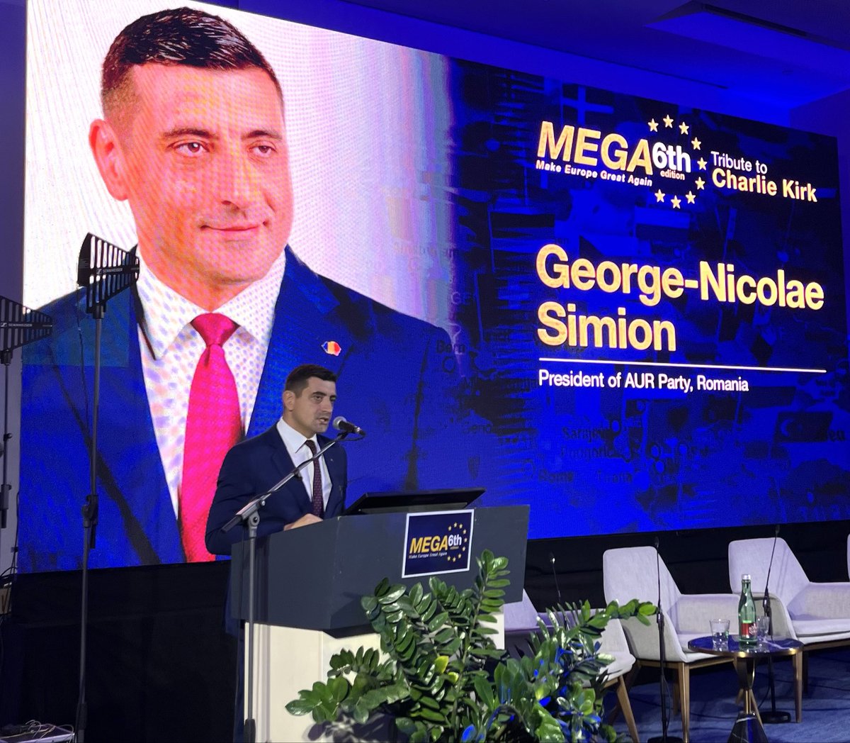 🇷🇴 George Simion 🇲🇩 tweet media