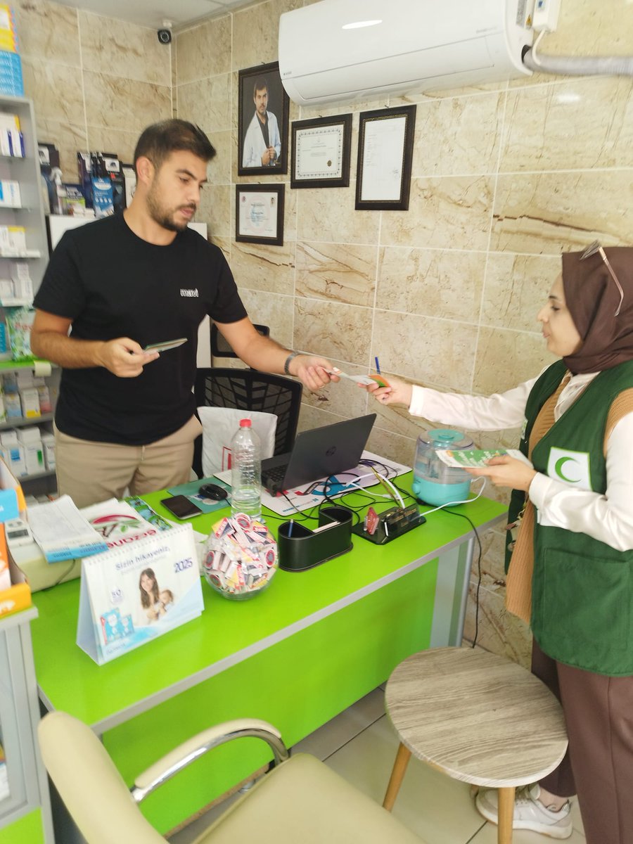 Yeşilay Adana Şubesi (@adanayesilay) on Twitter photo Yeşilay Adana olarak Valimiz Sn. Yavuz Selim KÖŞGER’in koordinesinde yürütülen Sosyal Dönüşüm Projesi kapsamında; Yüreğir Aile ve Sosyal Hizmetler ile iş birliğiyle Yüreğir ilçesi Bahçelievler mahallesi'ni ziyaret ettik. 
Halkımızla bir araya gelerek bilgilendirmelerde bulunduk Yeşilay Adana olarak Valimiz Sn. Yavuz Selim KÖŞGER’in koordinesinde yürütülen Sosyal Dönüşüm Projesi kapsamında; Yüreğir Aile ve Sosyal Hizmetler ile iş birliğiyle Yüreğir ilçesi Bahçelievler mahallesi'ni ziyaret ettik. 
Halkımızla bir araya gelerek bilgilendirmelerde bulunduk