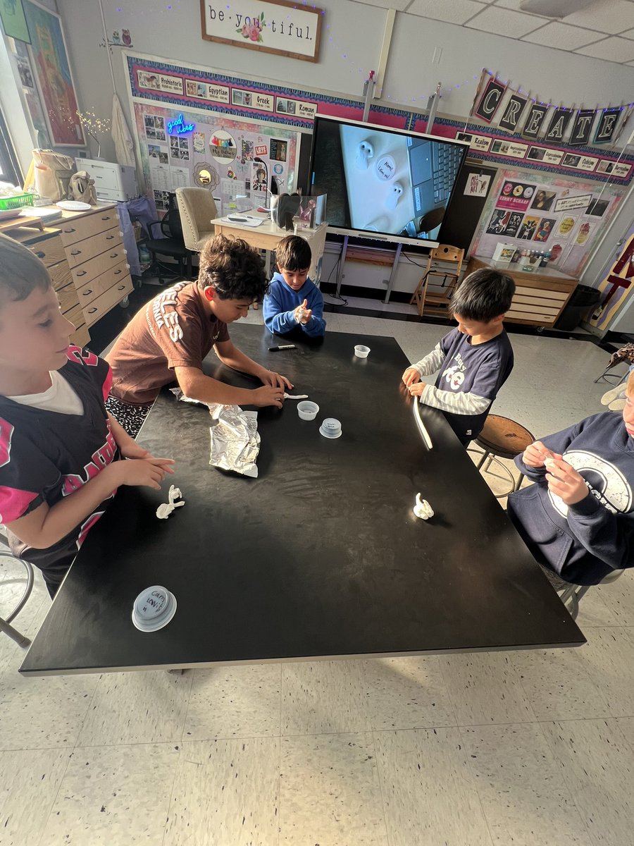 Our third graders are super focused on their clay creations! 😮 🖼️ 🎨 
<a href="/O_School8/">Oceanside School #8</a> 
<a href="/mrfreygould/">Andrew Frey-Gould</a>