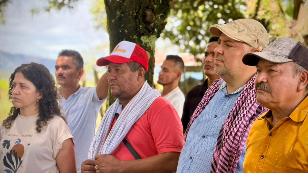 Junto a <a href="/AgenciaTierras/">Agencia Nacional de Tierras</a>, <a href="/ARNColombia/">Agencia para la Reincorporación y la Normalización</a>, <a href="/GobMeta/">Gobernación del Meta</a> y <a href="/DefensoriaCol/">Defensoría del Pueblo</a> acompañamos este avance que impulsa la #ReformaRuralIntegral y la implementación del #AcuerdoDePaz en los territorios.