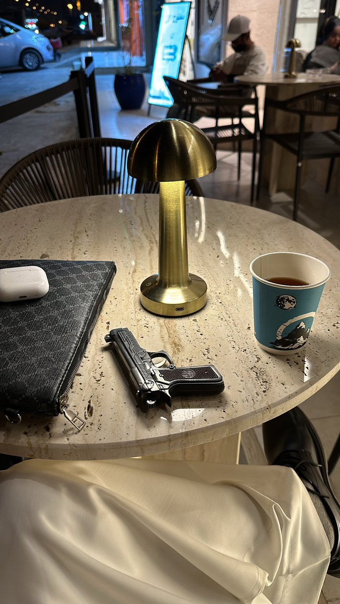 أنت هاجس خاطري و أنت فرحة ناظري