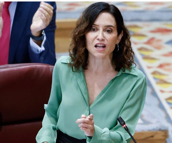 jesanez's tweet image. Váyanse a otro lado a abortar… no de Madrid, se refiere a que no aborten en los hospitales públicos, que se vayan a la privada.
Porque abortos en Madrid se hacen. En la red de quirón también.
La salud como negocio. También con el aborto.
