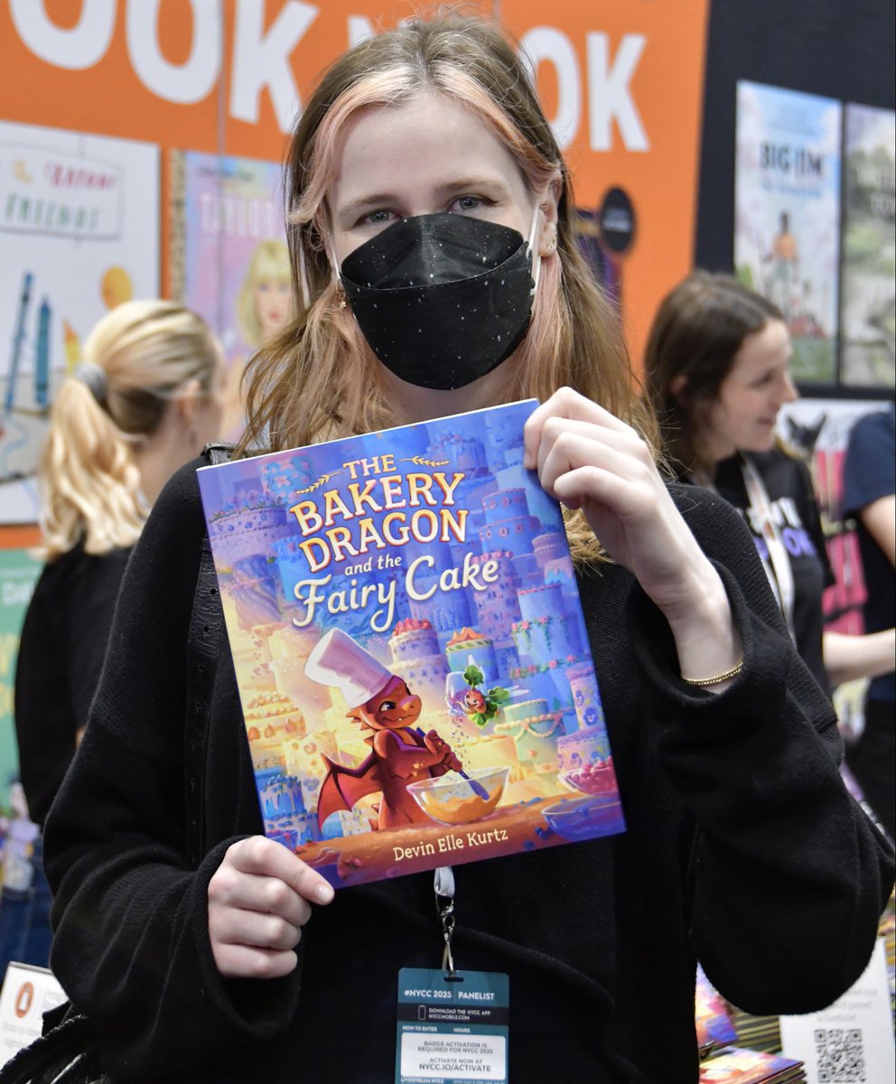 ⭐️ <a href="/DevinElleKurtz/">Devin - See me on tour!</a> is book signing at <a href="/NY_Comic_Con/">New York Comic Con</a> booth 3021 today! In an interview, she shared with #MaskTogetherAmerica <a href="/MsJulieSLam/">Julie S. Lam</a> why she wears a KF94 respirator and what her new children’s book is about. #NYCC2025
instagram.com/p/DPorxCCkWPs/