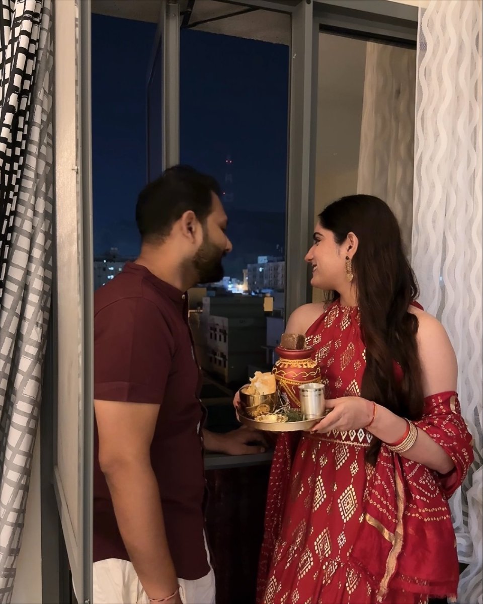 brainybeauty_'s tweet image. 🌙❤️✨ #Karvachauth2025
