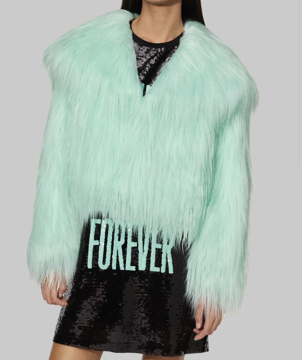 What we thinking of the <a href="/spicegirls/">Spice Girls</a> #Forever25 Merch?