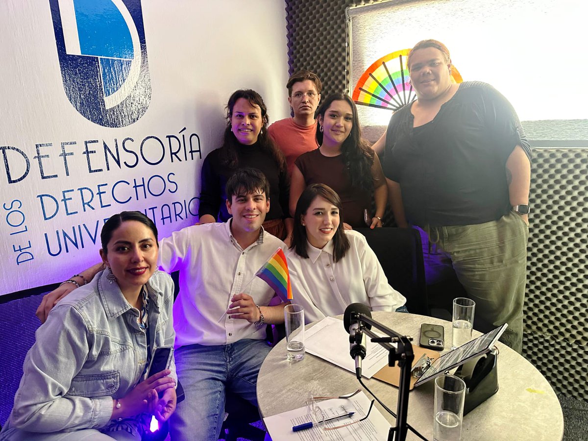 🎙️¡Llega Resonancias🎙️
La Defensoría de los Derechos Universitarios, la Unidad para la Igualdad y Diverso UDG te invitan a estar pendiente del lanzamiento de este nuevo video podcast que amplifica las voces de la diversidad. 🎧 ¡Muy pronto en nuestras redes!
#ResonanciasPodcast