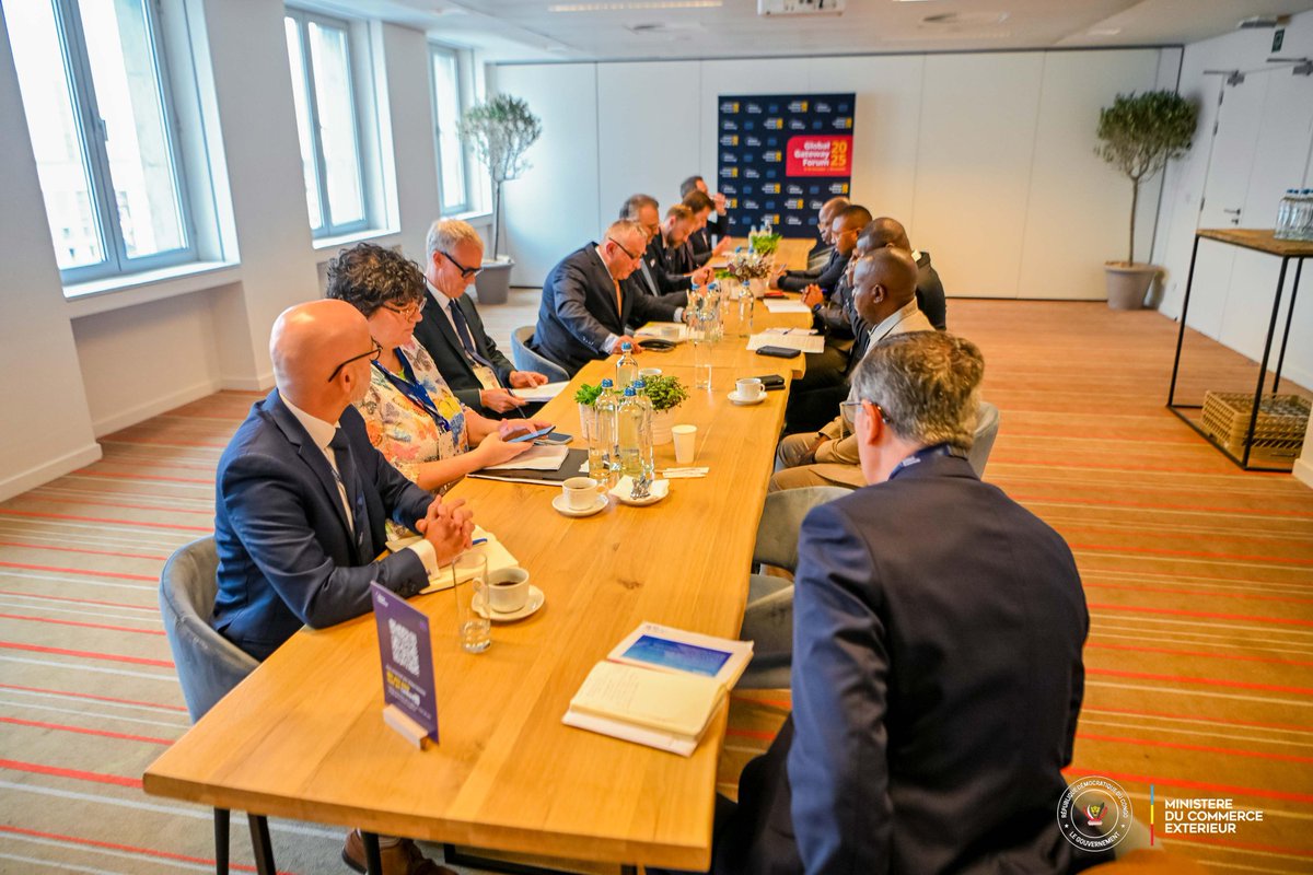 Partenariat,commerce, paix et développement 

Bruxelles 10 octobre 2025
En marge du  #GlobalGatewayForum 2025

Avec le Commisaire Européen aux partenariats internationaux, Mr JOZEF SÍKELA et MASSAD BOULOS, Conseiler du Président Donald TRUMP pour l'Afrique au Département d'Etat