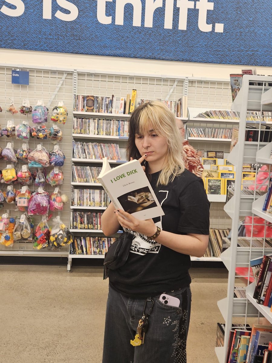 another interesting lesbian read