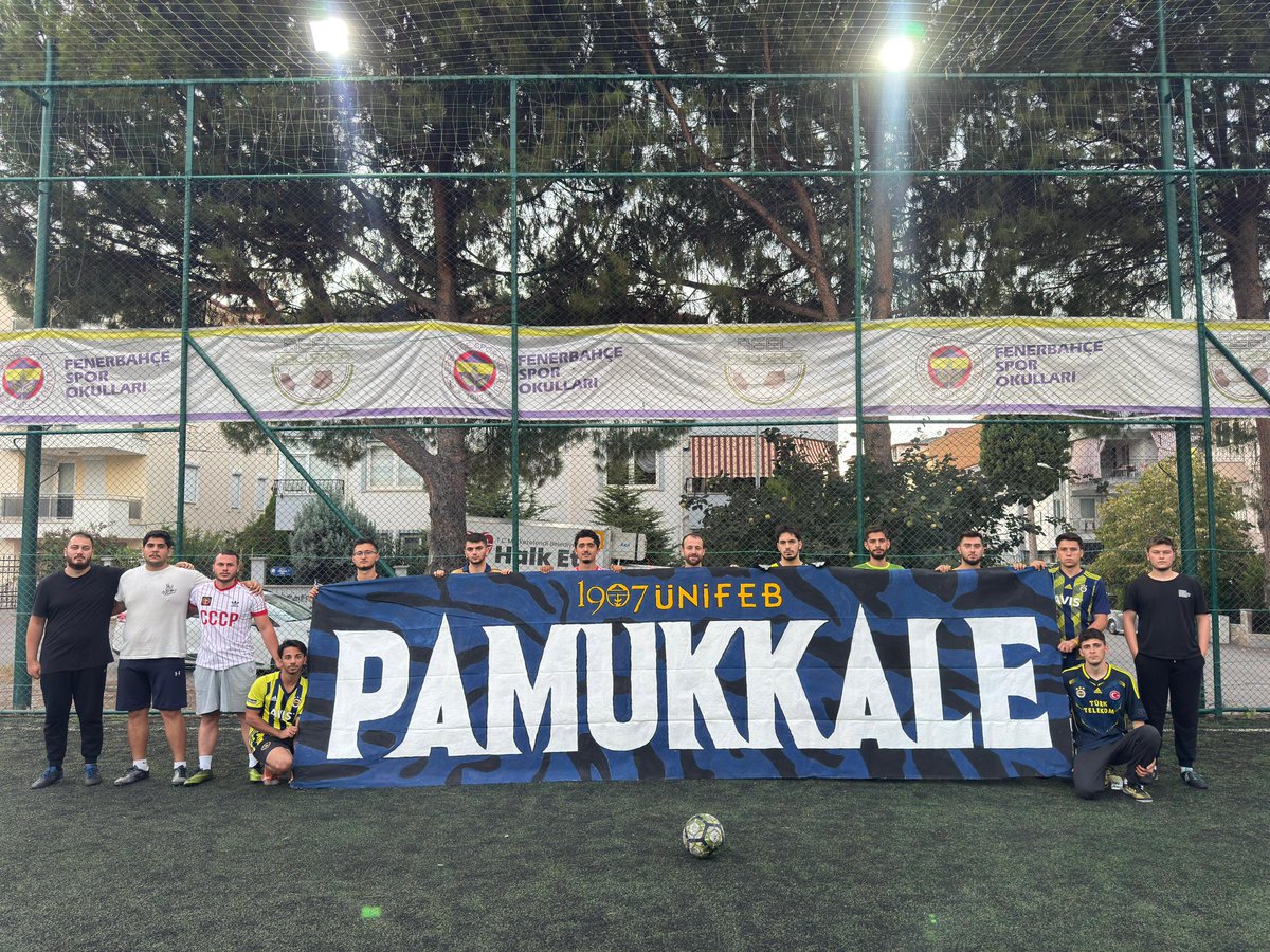 1907 ÜNİFEB Pamukkale Üniversitesi örgütlenmesi olarak halısaha organizasyonumuzu gerçekleştirdik. Katılan üyelerimize teşekkür ederiz.