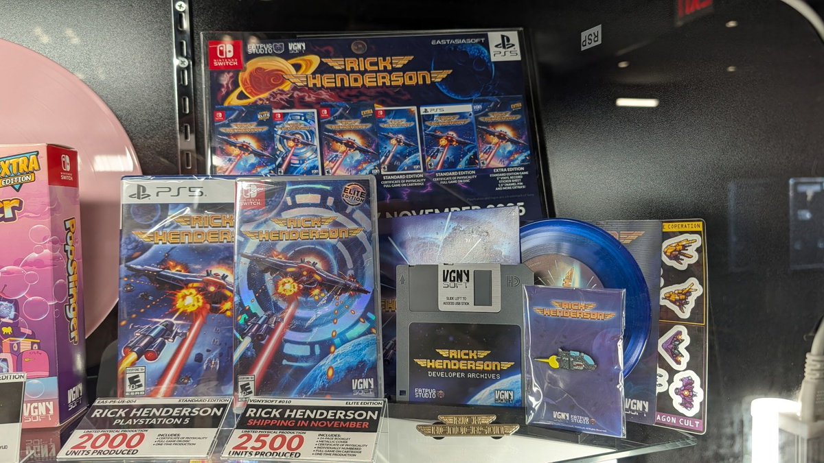 While attendees of #NYCC are able to see this in person, we wanted to show off pretty much the final look of our upcoming game #RickHenderson, including some of the items featured in the #Extra &amp; #ExtraElite Editions. Can't wait for this game to be in your hands!

<a href="/FatPugStudio/">Fat Pug Studio</a>