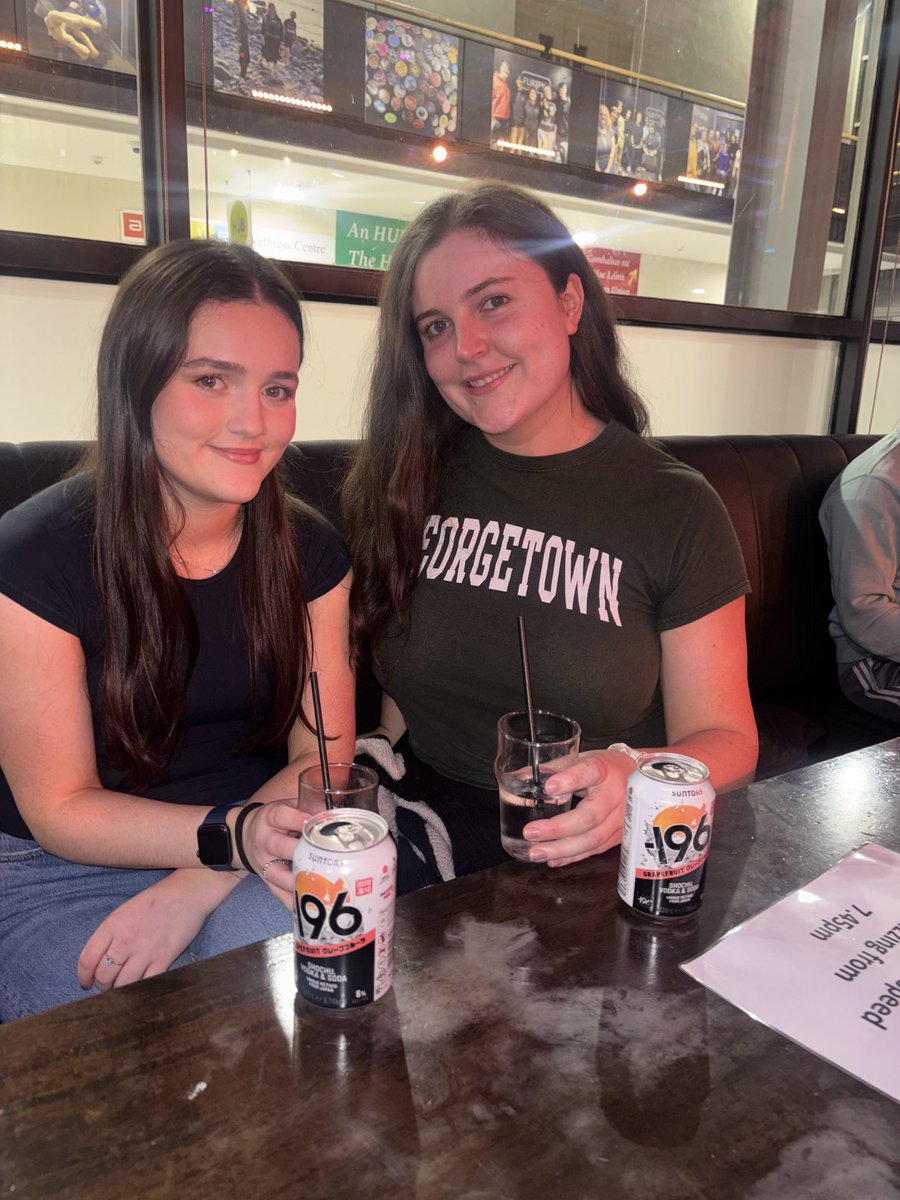 SultGalway's tweet image. Thanks to everyone who came to SpeedQuizzing last night , full house again 🏠 It’s on every Thursday from 8pm, limited seating! 🧡
And thanks to 196 for sponsoring with their delicious new vodka drink in Grapefruit 🍇 and Lemon 🍋 #sultunigalway #196 #speedquizzing