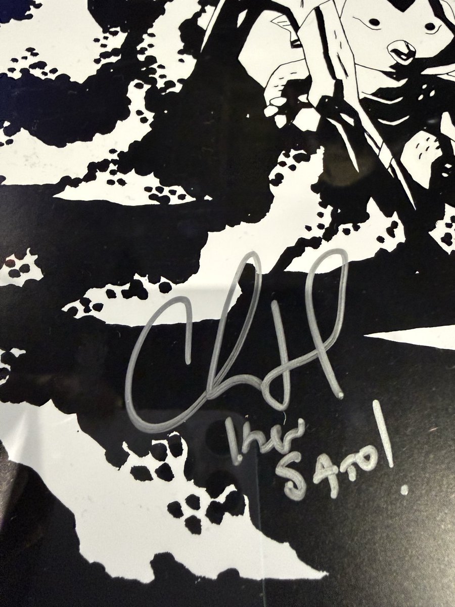 ULTRAMAN : RISING art by Mark Mignola with his signature. Straight 🔥🔥🔥🔥