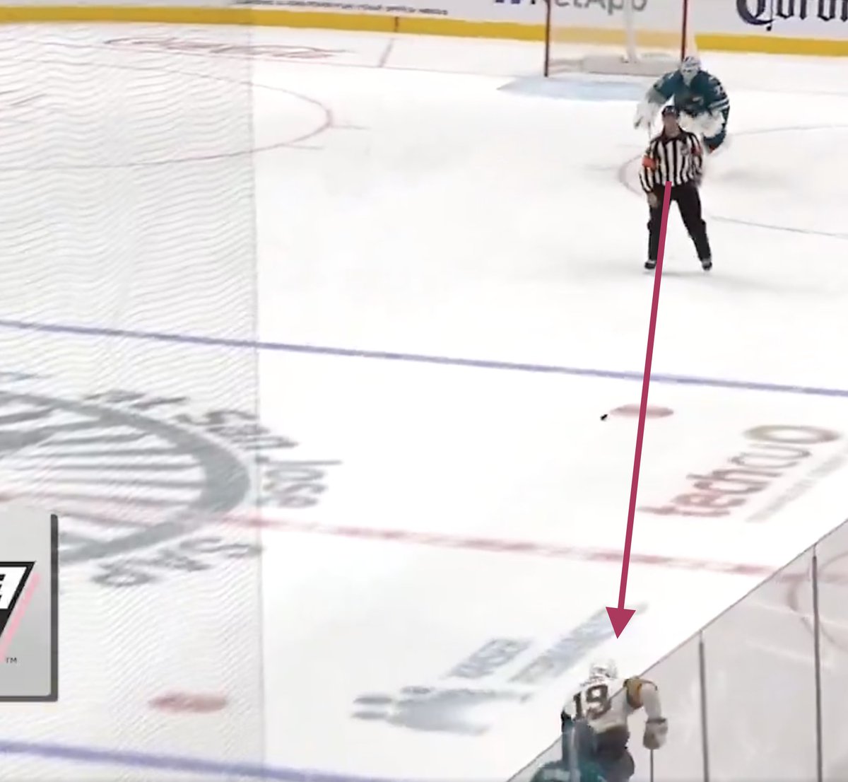 turkeysflying's tweet photo. I was at the Sharks opener and the refs were getting in the way of action all night. Not excusing the play or the decision making in OT, but it didn't help having a ref with his back to Nedeljkovic blocking his field of vision of the puck AND the R. Smith (19) approaching. https://t.co/ZNWezoUSFV