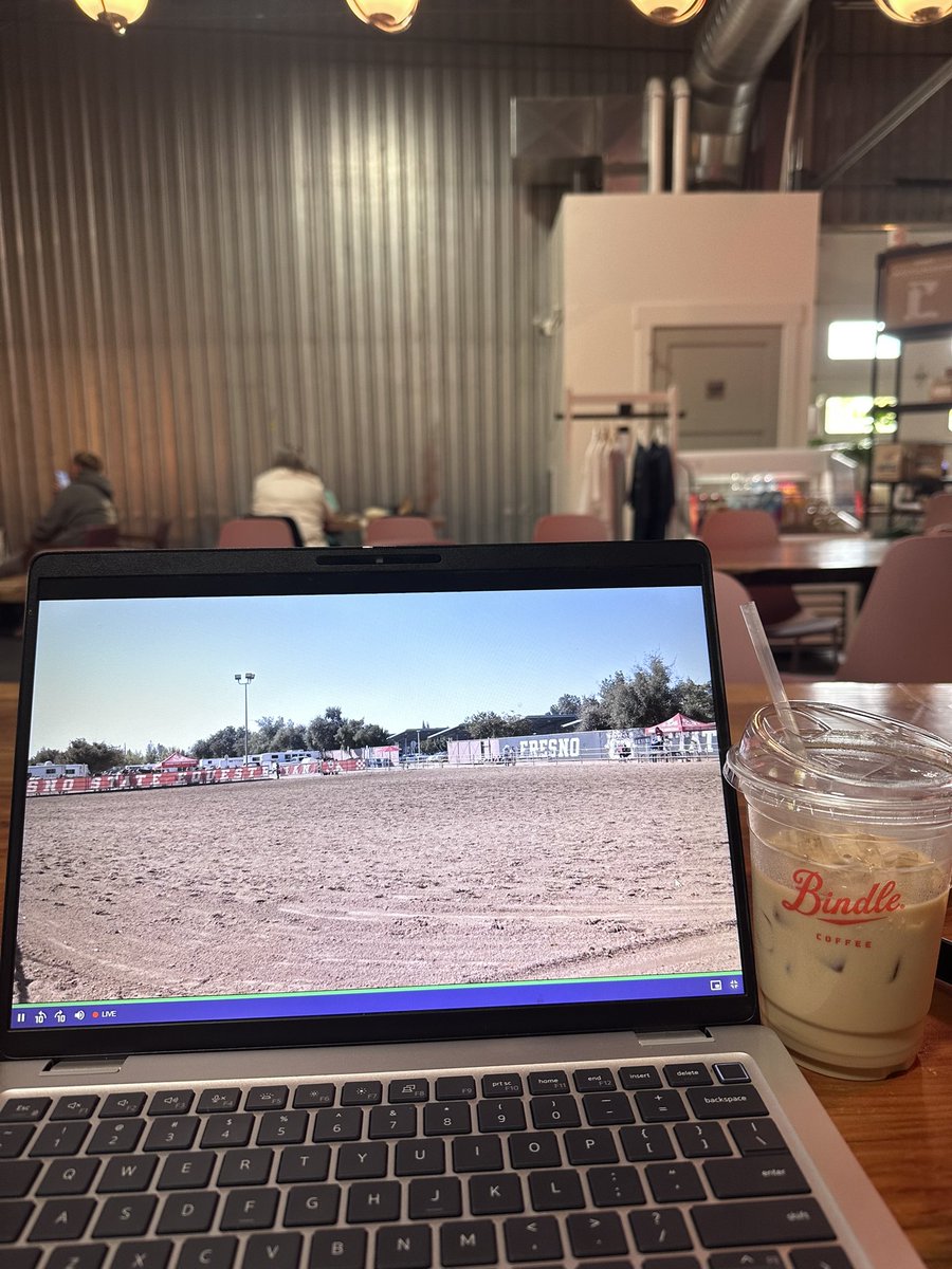 Remote mornings w/<a href="/FresnoStateEQ/">Fresno State Equestrian</a> ☕️🐎