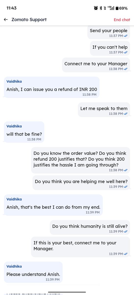 _anishgowda's tweet photo. @zomatocare @zomatocare see is this the way you guys give assistance Now you guys blocked from chatting with Executives. I want my money back right away@PMOIndia @MoHFW_INDIA https://t.co/AedMGzvYHz