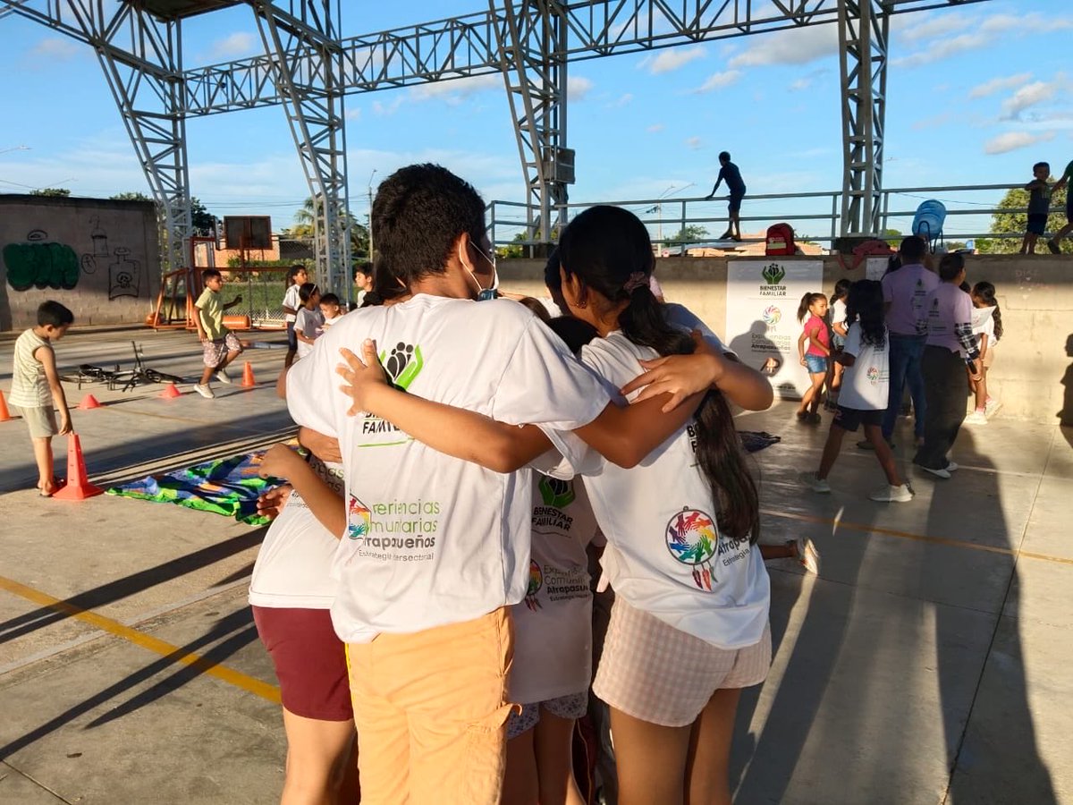 ICBFColombia's tweet image. #BienestarCasanare | A través de #ExperienciasComunitarias, en #Pore, acompañamos a 49 niñas, niños y adolescentes en una jornada de aprendizaje y recreación que fortaleció valores, habilidades para la vida y entornos protectores. 
#ConDignidadCumplimos