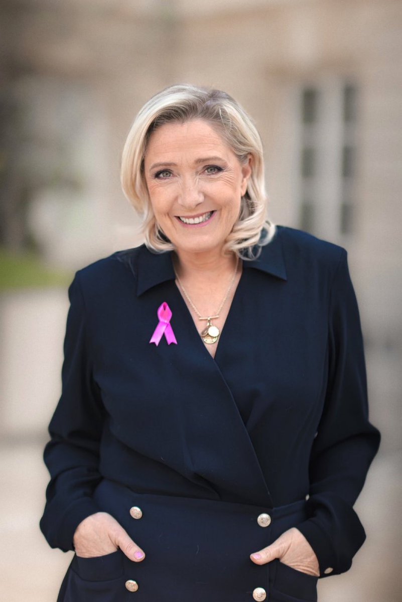 Mofoman360's tweet image. Marine Le Pen is an amazing woman she loves France 🇫🇷 and should be its President 

Do you agree? 
@MLP_officiel #MarineLePen