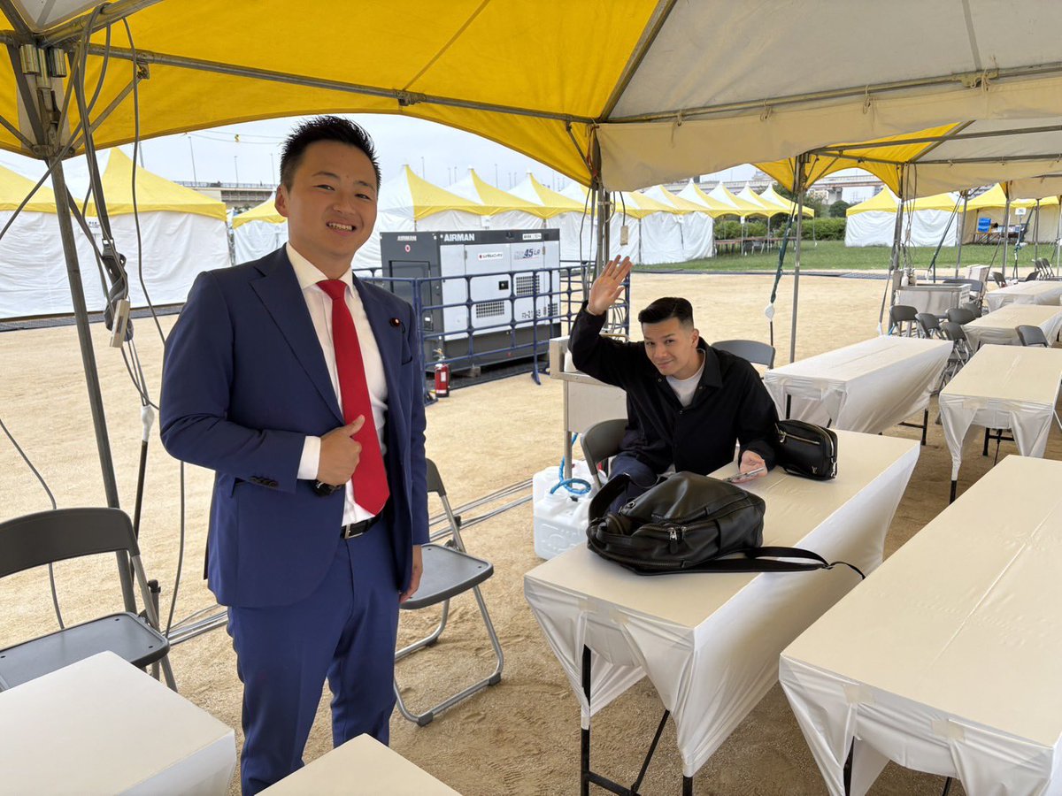 【今日は足立区民祭り】
いわゆるA-Festaが荒川土手虹の広場付近で開催されます。
私も8時から設営の手伝い。
午前中までは黄色いテントらへんにいますので、是非お越し下さい！！
#土田慎
#土田しん
#東京13区
#A-Festa
#足立区