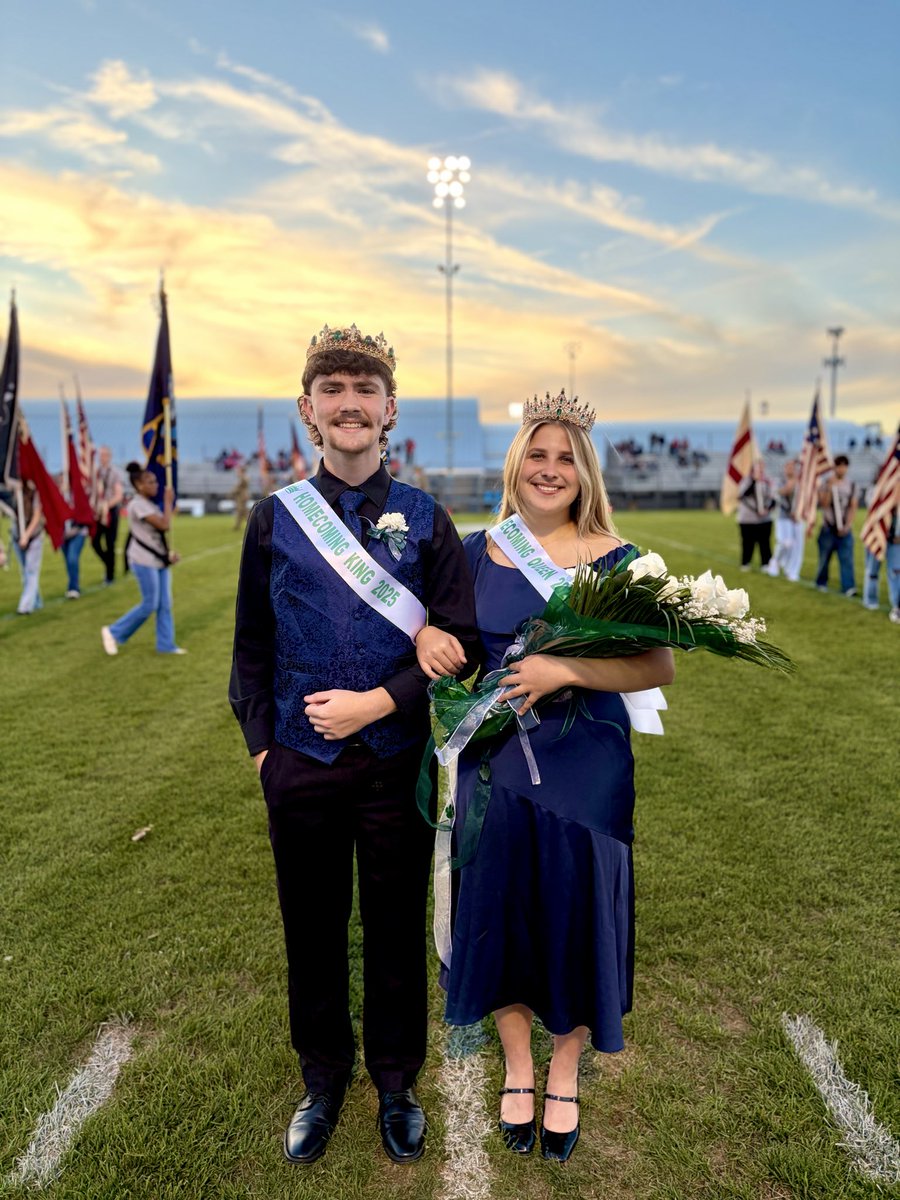 CougStuCo's tweet photo. Congratulations to the 2025 WHS Homecoming King Max Cash and Queen Mia Antonyuk! https://t.co/HOGpdJEW0w