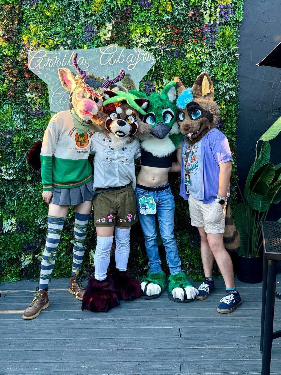 Happy fursuit Friday!!! ✨ 

With <a href="/KaceyTheBird/">Dr. Kacey 🎃</a> 🐦, Peanut 🦌 and Tani 🦝