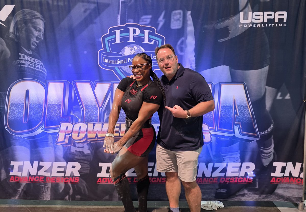 She Hulk did it!   New world record! Only woman to deadlift over 500#  previous record was 501.5 and she pulled 507.  World record for any age and weight in sight!  Maybe other coaches will start smacking ass before lifts too!