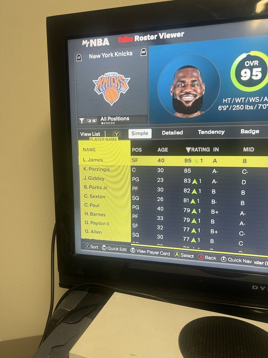 Lockingeez's tweet image. Online 2k league starting this weekend. Got about 15 spots left. Join discord to see all the teams available 

discord.gg/DXZTX3h64