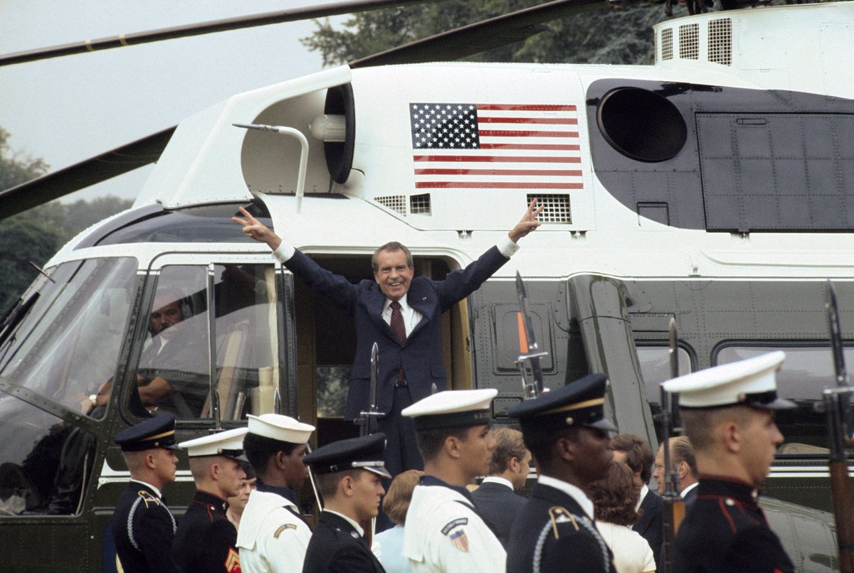 MythoMAGA's tweet image. This is the most fascinating aspect of the parallels between Trump and Nixon: 
if you know anything about the Watergate scandal, you&apos;d know that Nixon had nothing at all to do with the break-in; his only &apos;crime&apos; they tried to pin on him was that he attempted to protect his own…