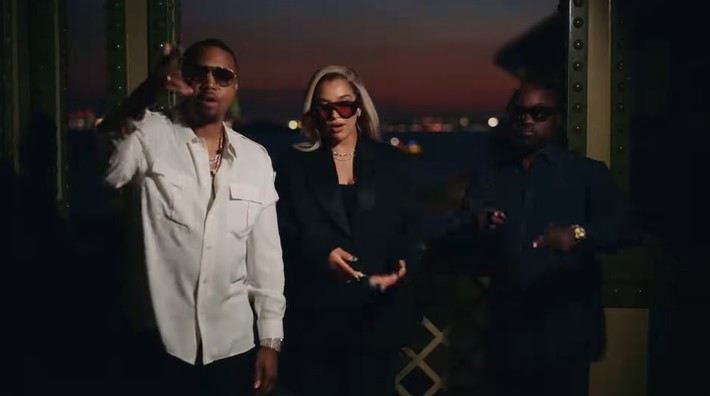 PaperChaserBlog's tweet image. New Video Alert! Mobb Deep Ft. Nas x Jorja Smith - Down For You dlvr.it/TNc3P3