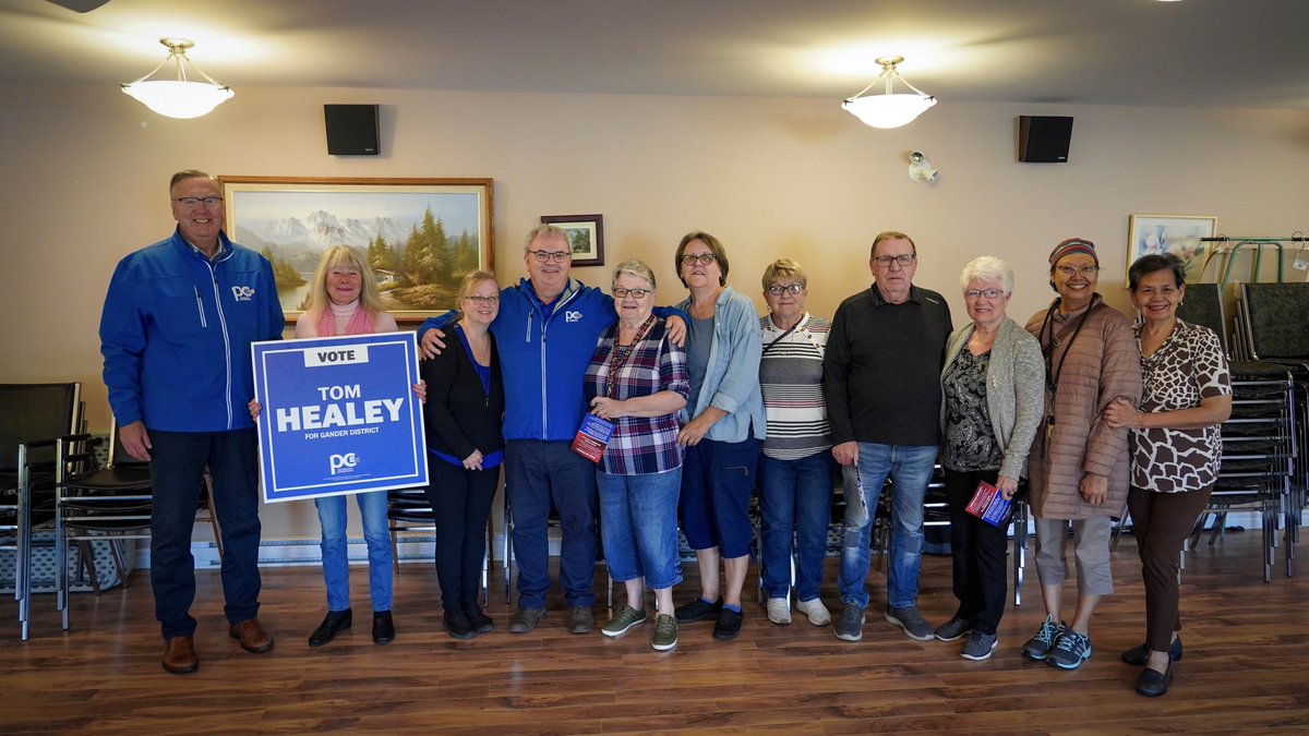TonyWakehamNL's tweet photo. Great to stop by Gander with Tom Healey to meet the residents at Golden Legion Manor.

After 10 years of Liberal government, life has only gotten harder for seniors. Costs are up, healthcare is worse, and too many are being left behind.

Ask yourself — is your life better than it was 10 years ago?
It’s time for change.

Vote PC — for ALL of us.