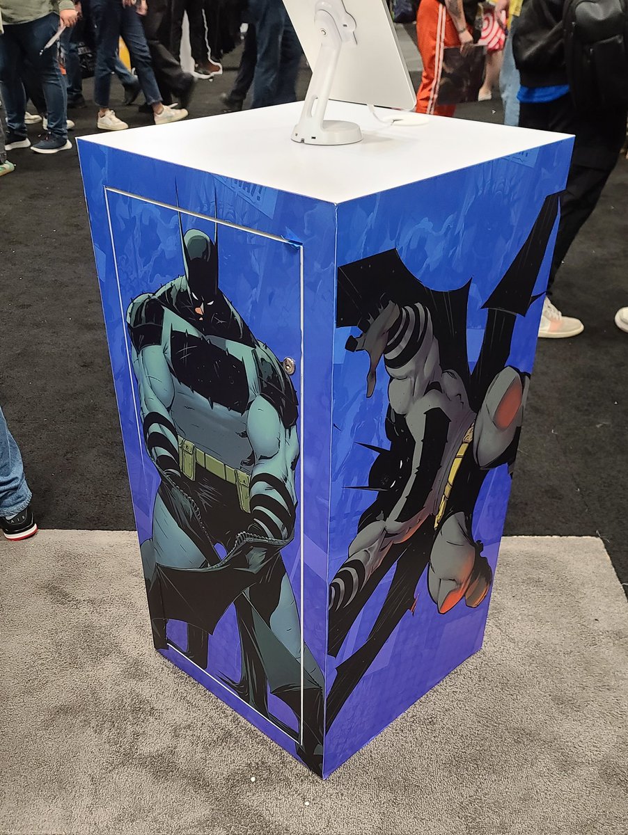 Absolute Table. Thought it'd be wider.