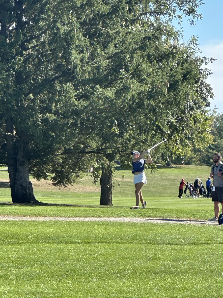 DGSSports's tweet photo. Best of luck to our Boys and Girls Golfers competing at the IHSA State Championships! ⛳️💙💛 Wishing all our Mustangs strong rounds and great finishes as they continue through Day 1 of competition! Let’s go Mustangs! #DGSpride #GoMustangs #IHSASTATE
@CoachDeGiulio @DGSBoysGolf https://t.co/skjEOlNWwt