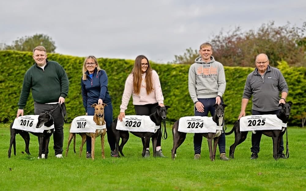 Well that’s the Sporting Press’s 2025 cover picture sorted !!
Many congratulations to all the team <a href="/RiversideKenne/">𝐑𝐢𝐯𝐞𝐫𝐬𝐢𝐝𝐞 𝐊𝐞𝐧𝐧𝐞𝐥𝐬</a>