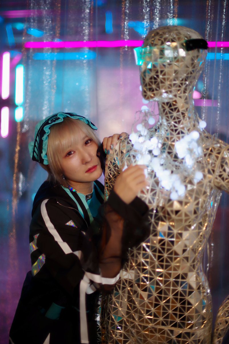 kentukej's tweet photo. a cute girl was standing next to galactic mannequin
#月野むん @mun_1220
#femto_pc @femto_munimu
#雑色 #Neon_Studio
#廃虚ネオンスタジオ企画 2025.09.13
#pentax_k1mk2 #pentax_da55 #GR3 #godox #x2tp #tt350p #gR3 https://t.co/PJIZptYeGn