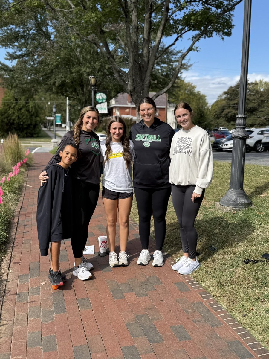 2027 Ava Edwards (North Surry) on her visit at <a href="/PrideGCSoftball/">Greensboro College Softball</a> today. <a href="/Bristrickland_3/">Brianna Strickland</a> <a href="/mdray5/">Megan Dray Martin</a>